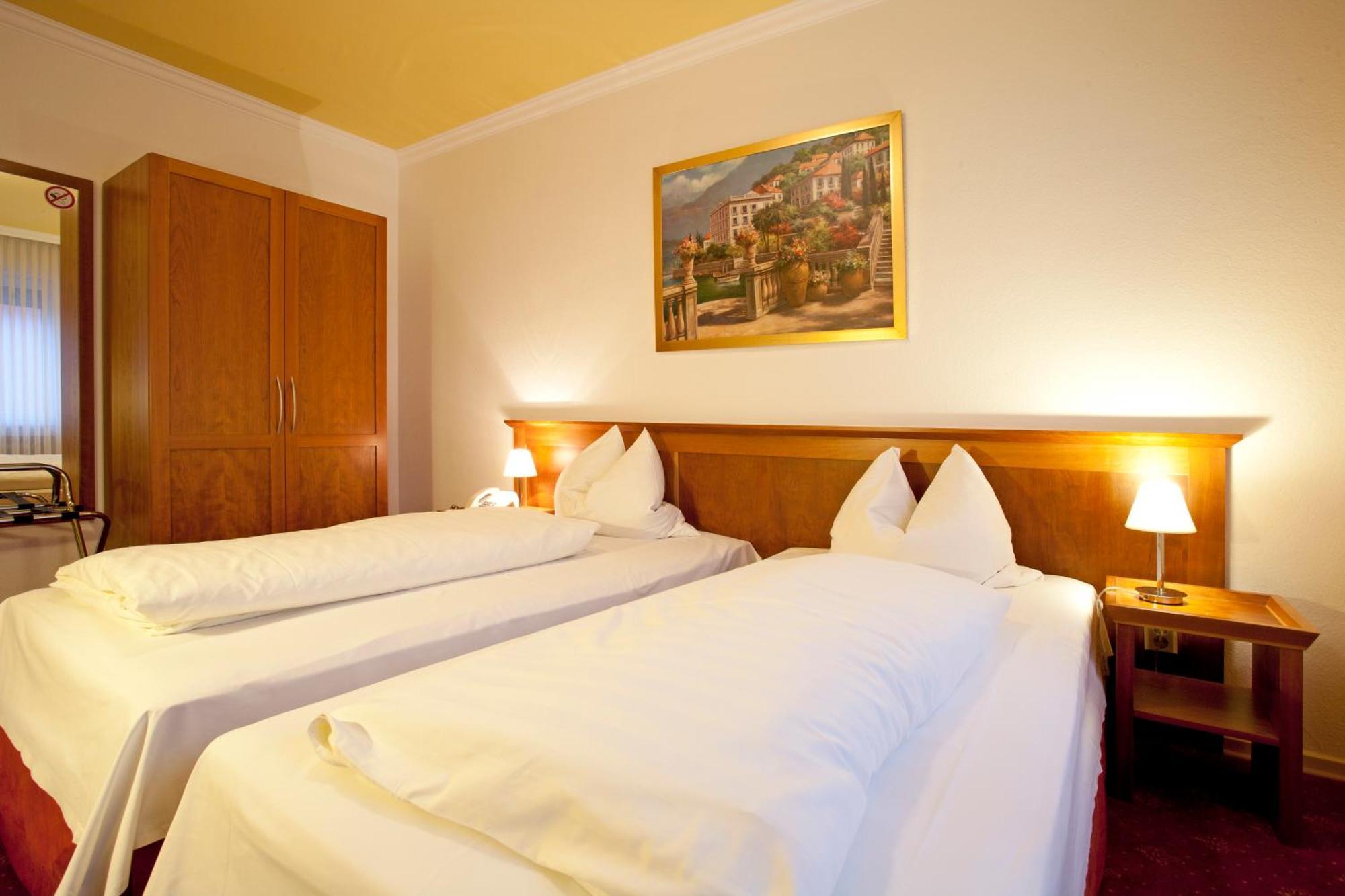 Hotel Mennicken Würselen Kültér fotó